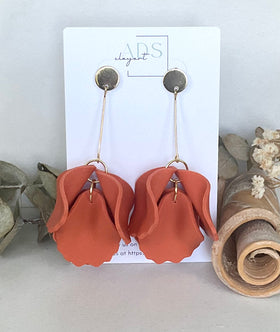 Floria in Pumpkin