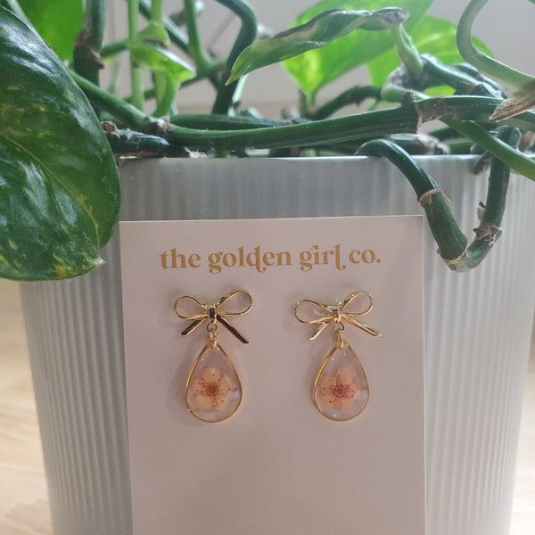 Pressed Flower Teardrop Earrings