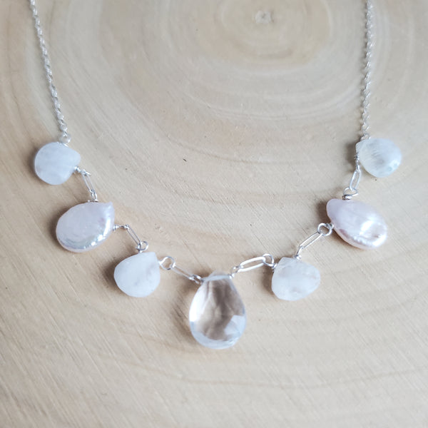 Femme Pearl Necklace